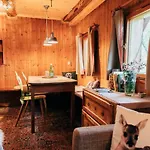 Апартаменты Zauberhuette *