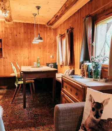 Apartment Zauberhuette *